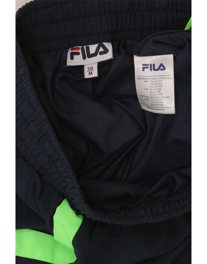 Ανδρικό αθλητικό σορτς Fila, μεσαίο μπλε ναυτικό, πολυεστέρας