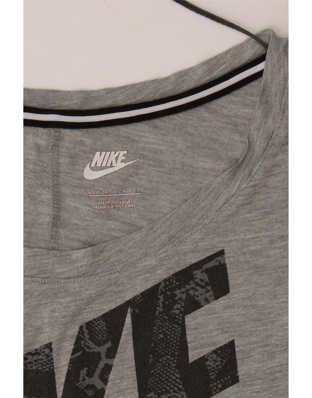 NIKE Womens Oversized Graphic T-Shirt Top UK 6 XS Grey Vintage Nike and Second-Hand Nike from Messina Hembry 