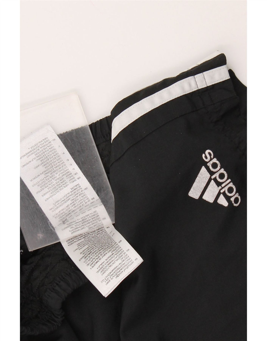 Ανδρικό αθλητικό σορτς ADIDAS από μεσαίο μαύρο πολυεστέρα