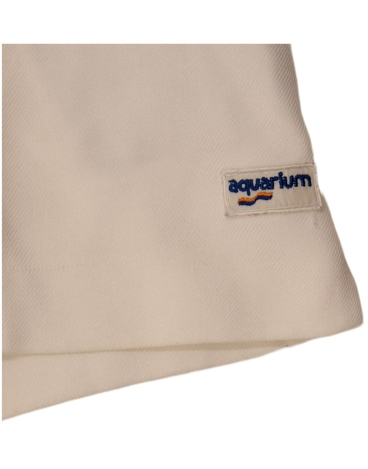Ανδρικό σορτς Chino Aquarium W28 σε μεσαίο λευκό χρώμα