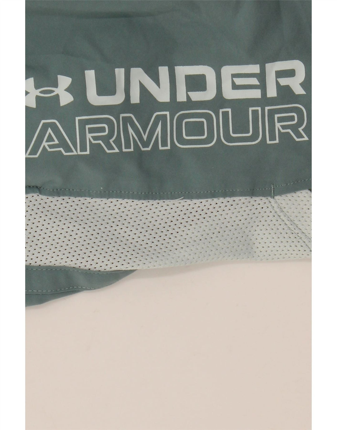 Ανδρικό γραφικό αθλητικό σορτς Under Armour με μεσαίο πράσινο χρώμα