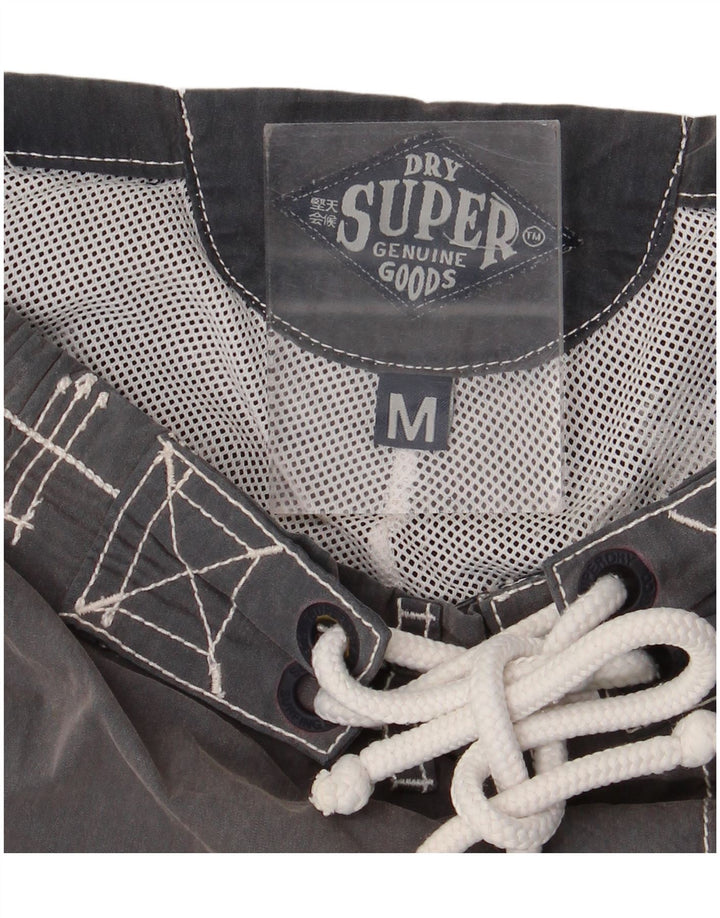Ανδρικό γραφικό σορτς κολύμβησης Superdry, μεσαίο γκρι, βαμβακερό