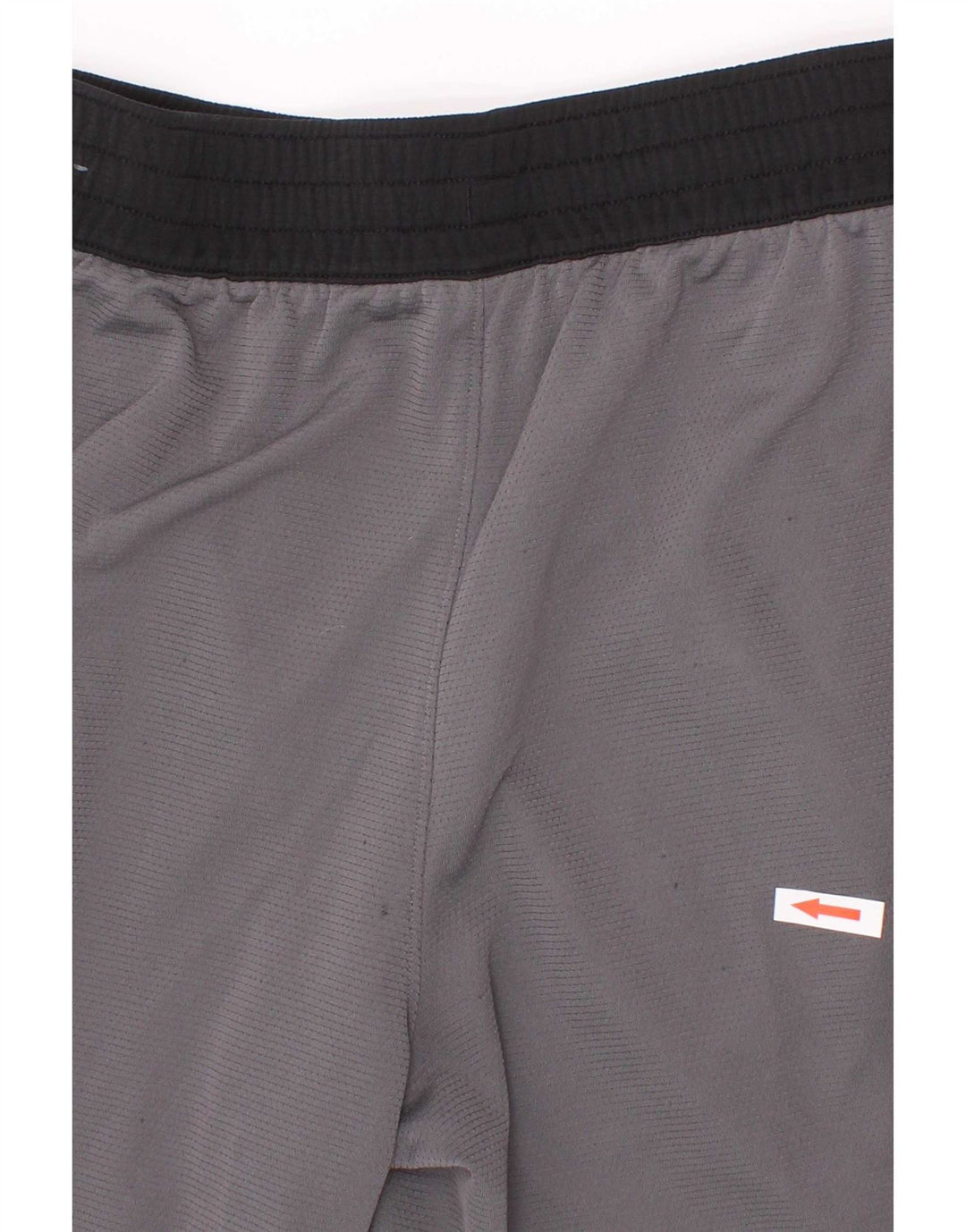 Γραφικό αθλητικό σορτς Nike Boys Dri Fit 12-13 ετών μεγάλο γκρι πολυεστέρα