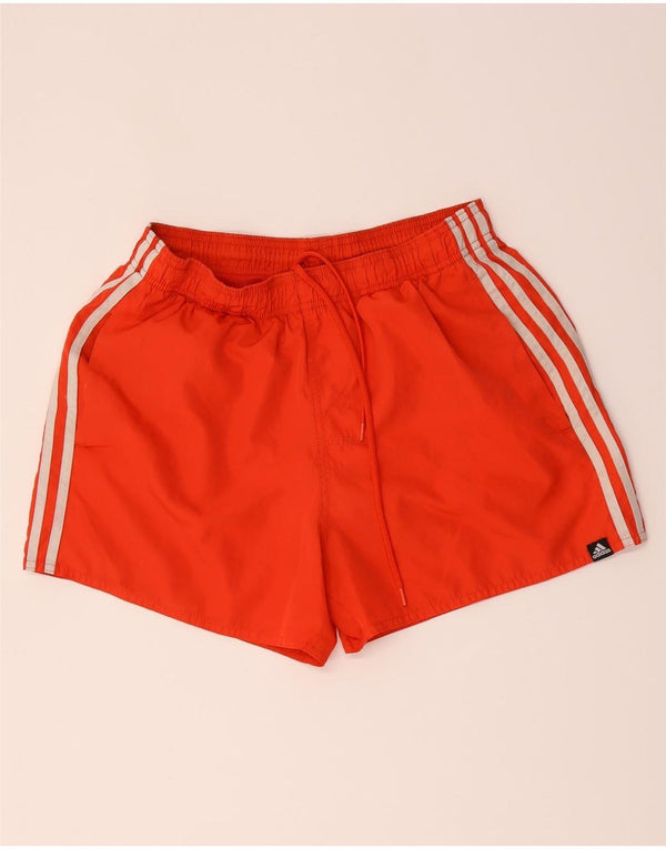 Ανδρικό αθλητικό σορτς Adidas με μεσαίο κόκκινο πολυεστέρα