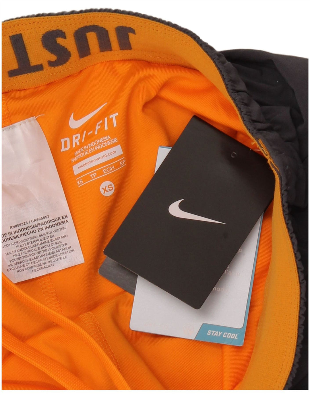 Γυναικείο αθλητικό σορτς NIKE Dri Fit UK 6 XS Γκρι πολυεστέρας