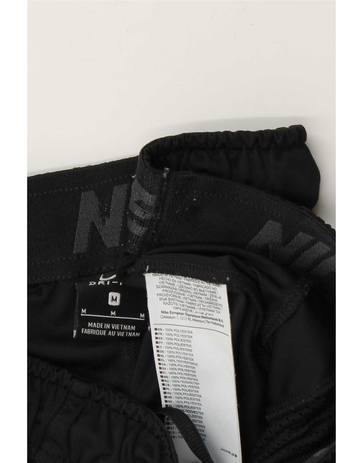 Ανδρικό αθλητικό σορτς Nike Dri Fit από μεσαίο μαύρο πολυεστέρα