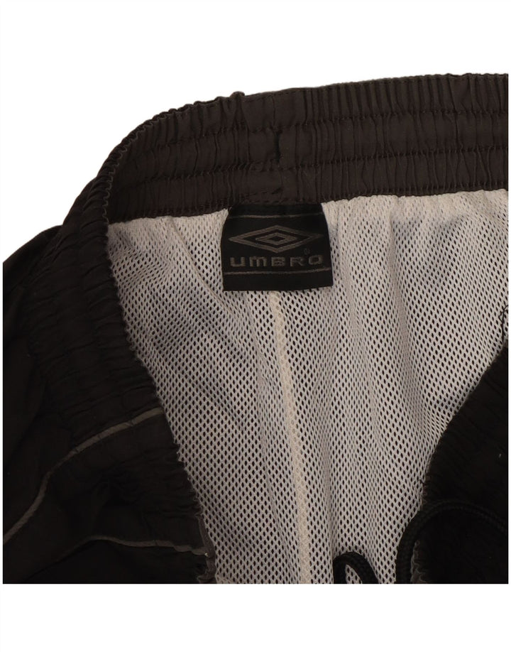 Ανδρική φόρμα Umbro Graphic Παντελόνι Joggers Μεσαίο Μαύρο