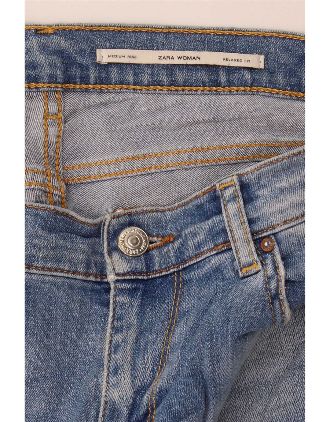 Zara γυναικείο μεσαίο σορτς τζιν με χαλαρή εφαρμογή με ταλαιπωρία W30 μπλε