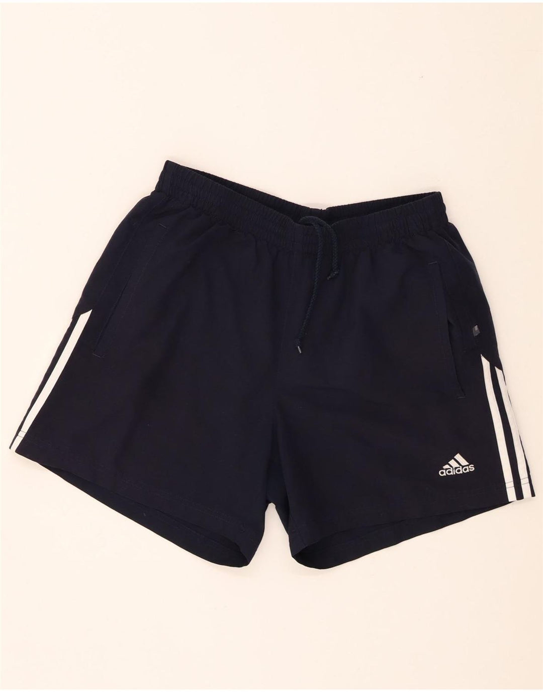 Ανδρικό αθλητικό σορτς Adidas από μεσαίο μαύρο πολυεστέρα