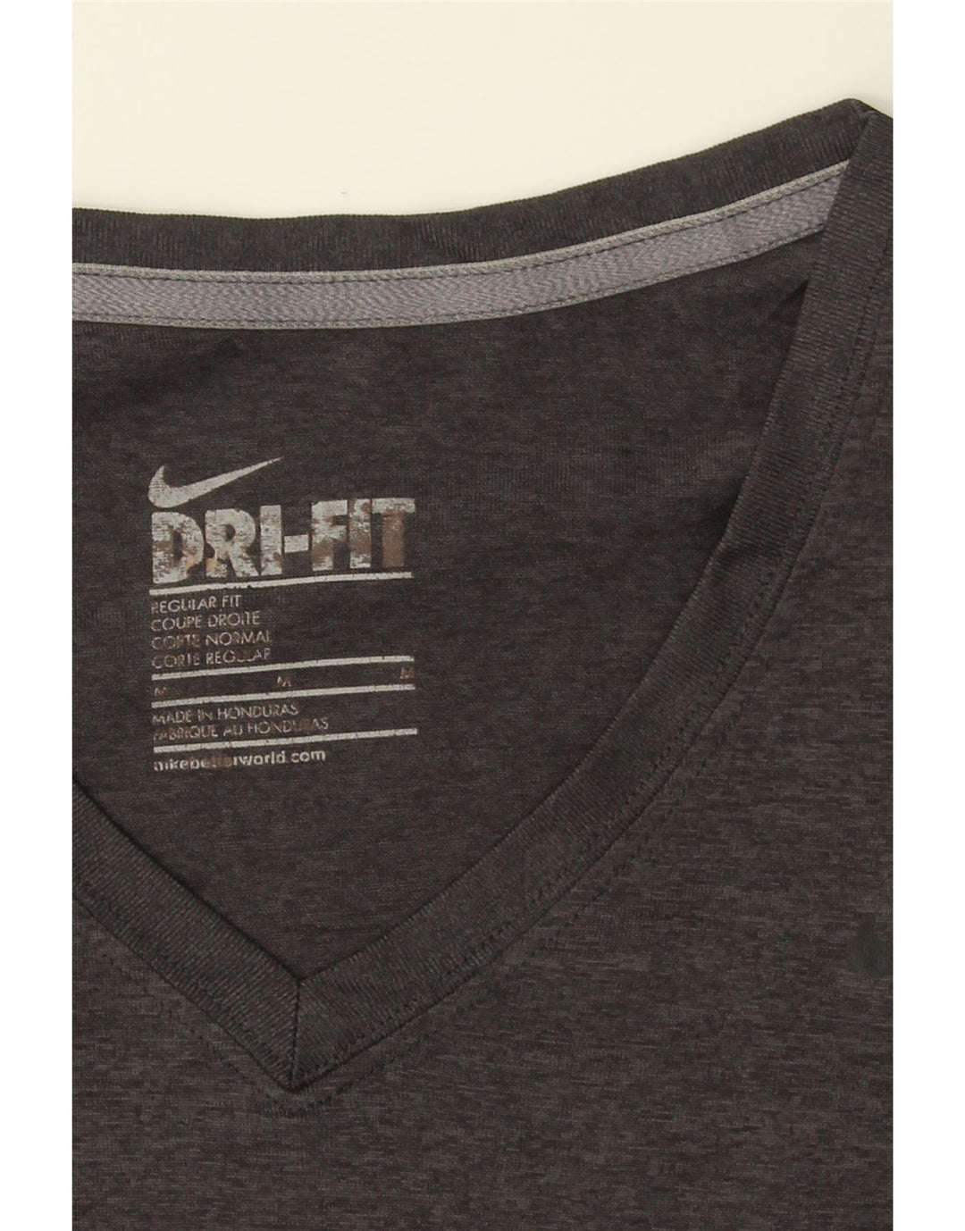 NIKE Womens Dri Fit Regular Fit T-Shirt Top UK 14 Medium Grey Polyester Vintage Nike and Second-Hand Nike from Messina Hembry 