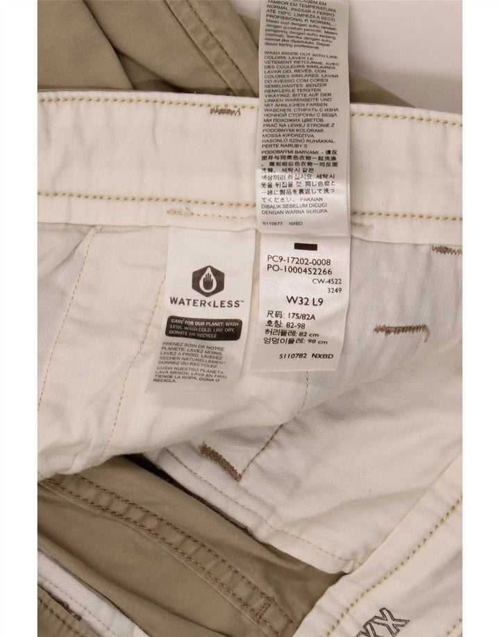 Ανδρικό σορτς Chino Levi's W32 Βαμβακερό μεσαίο μπεζ