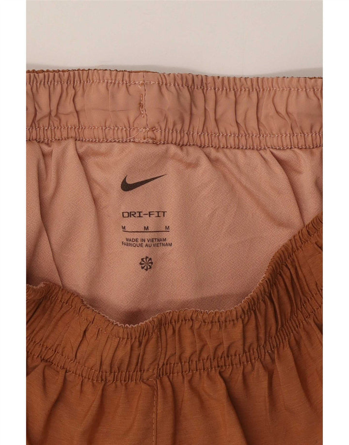 Γυναικείο αθλητικό σορτς Nike UK 12 μεσαίο καφέ πολυεστέρας