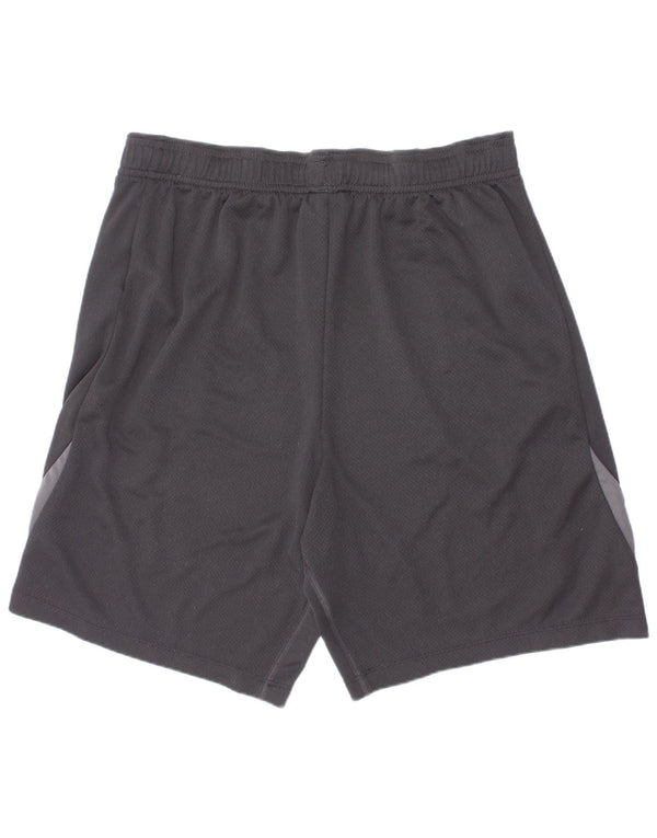 Αθλητικό σορτς Nike Boys Dri Fit 13-14 ετών XL μαύρο χρώμα