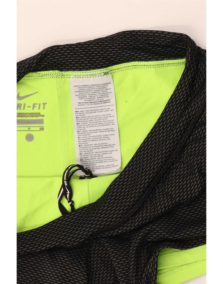 Γυναικείο αθλητικό σορτς Nike Dri Fit UK 8 Μικρό μαύρο πολυεστέρα