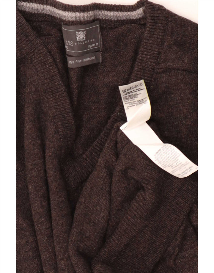 Marks & Spencer Ανδρικό πουλόβερ με κανονική εφαρμογή με λαιμόκοψη 3XL καφέ μαλλί