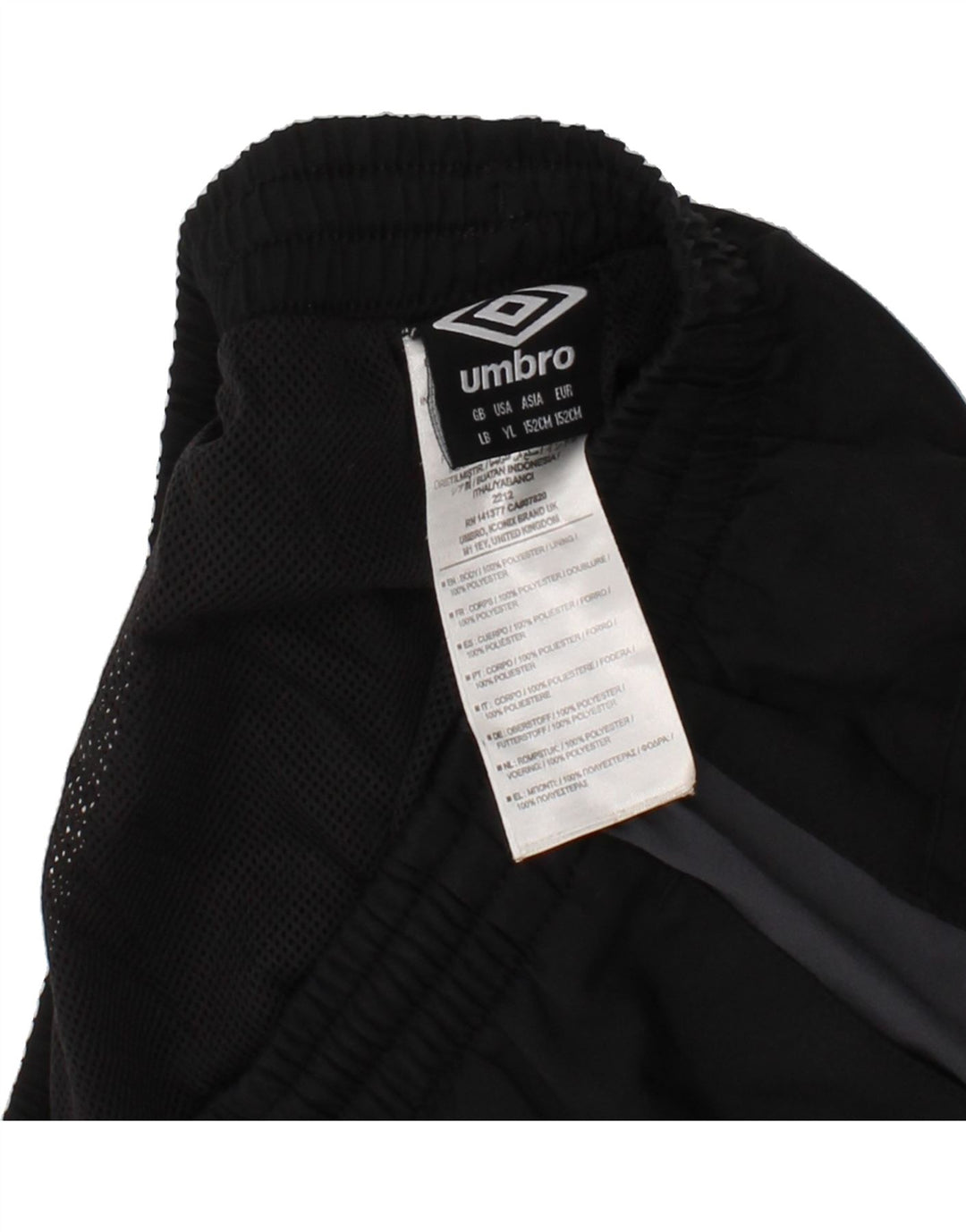 UMBRO Boys Sport Shorts 11-12 Years Large Black Polyester Vintage Umbro and Second-Hand Umbro from Messina Hembry 