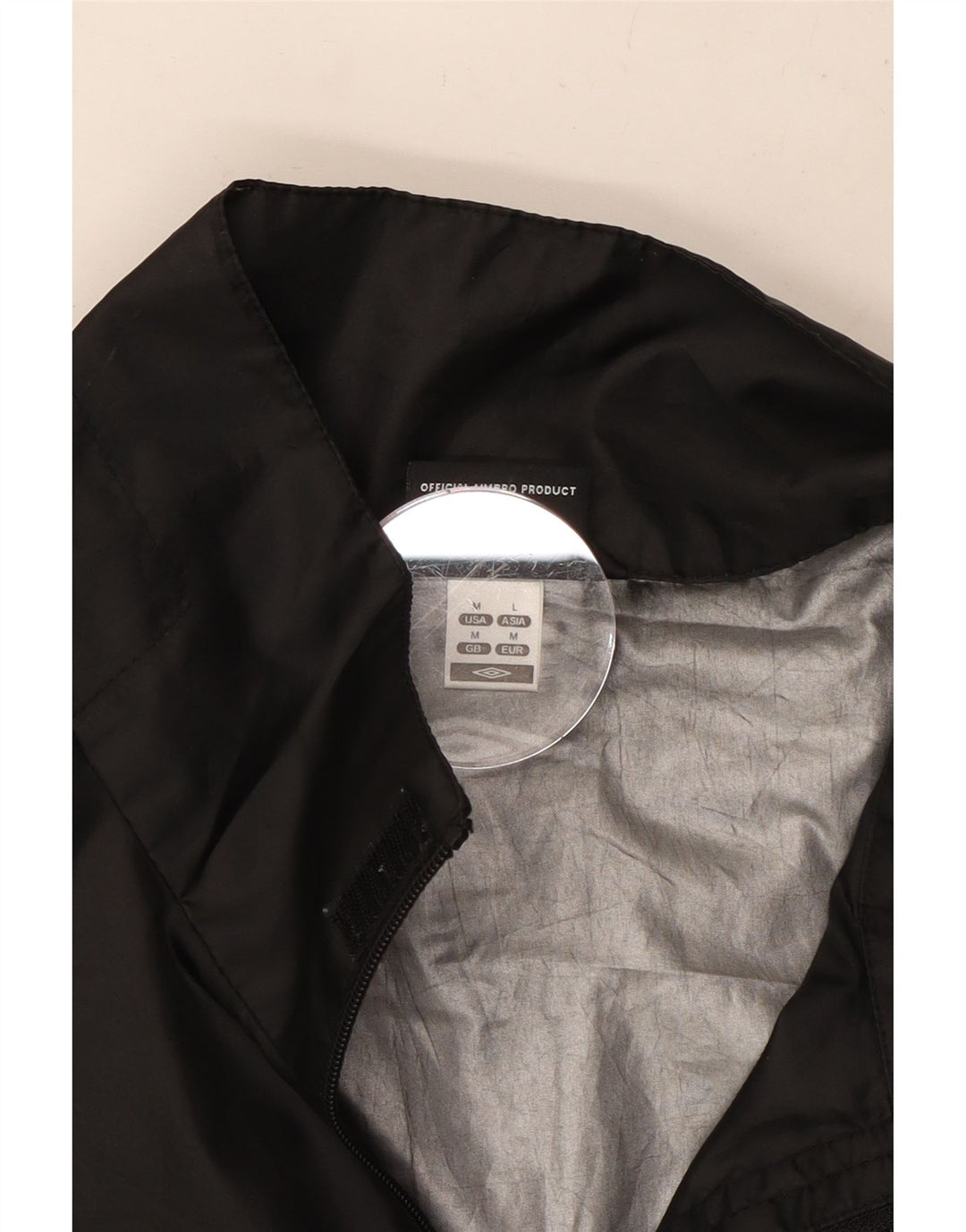 Ανδρικό μπουφάν βροχής με κουκούλα Umbro 38 μεσαίο μαύρο πολυεστέρα