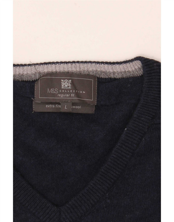Marks & Spencer Ανδρικό πουλόβερ με κανονική εφαρμογή με λαιμόκοψη σε λαιμόκοψη μεγάλο μπλε ναυτικό