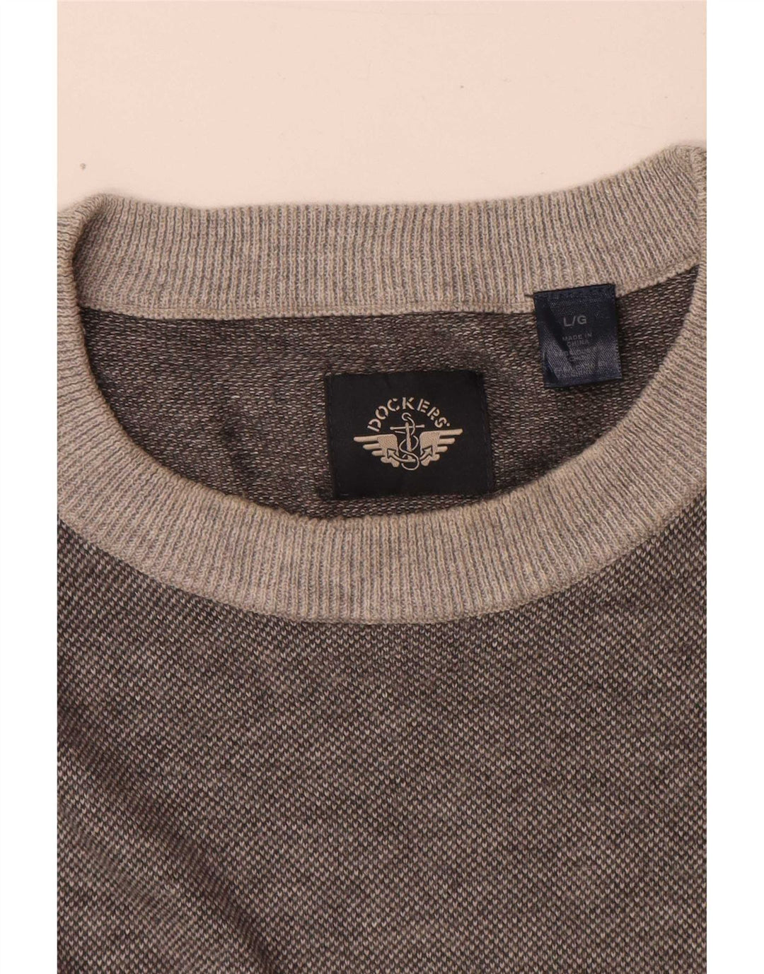 Ανδρικό πουλόβερ Dockers Crew με λαιμόκοψη σε μεγάλο γκρι χρώμα
