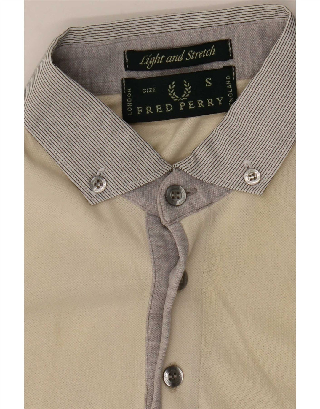 Fred Perry Ανδρικό πουκάμισο πόλο με μικρό μπεζ χρώμα
