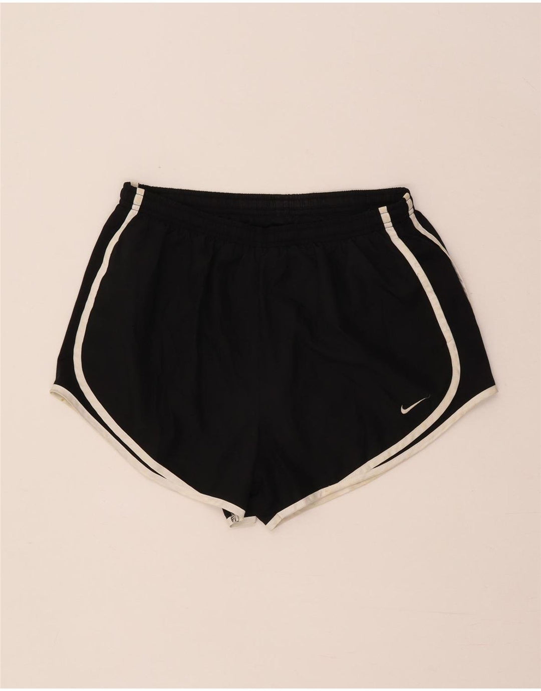 Γυναικείο αθλητικό σορτς Nike Dri Fit UK 14 μεσαίο μαύρο πολυεστέρα