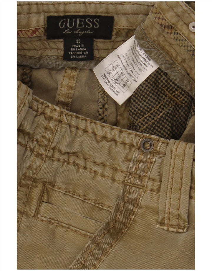 Ανδρικό σορτς Cargo Guess W33 Βαμβακερό μεσαίο μπεζ