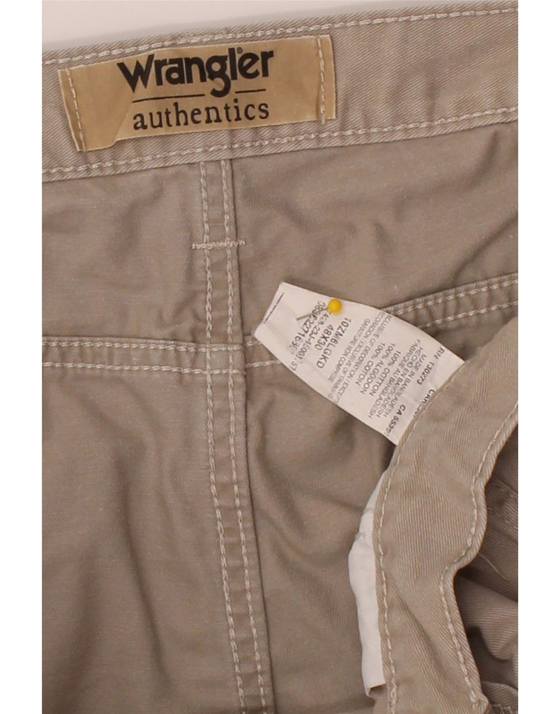 WRANGLER Mens Straight Cargo Trousers W48 L30 Beige Cotton Vintage Wrangler and Second-Hand Wrangler from Messina Hembry 