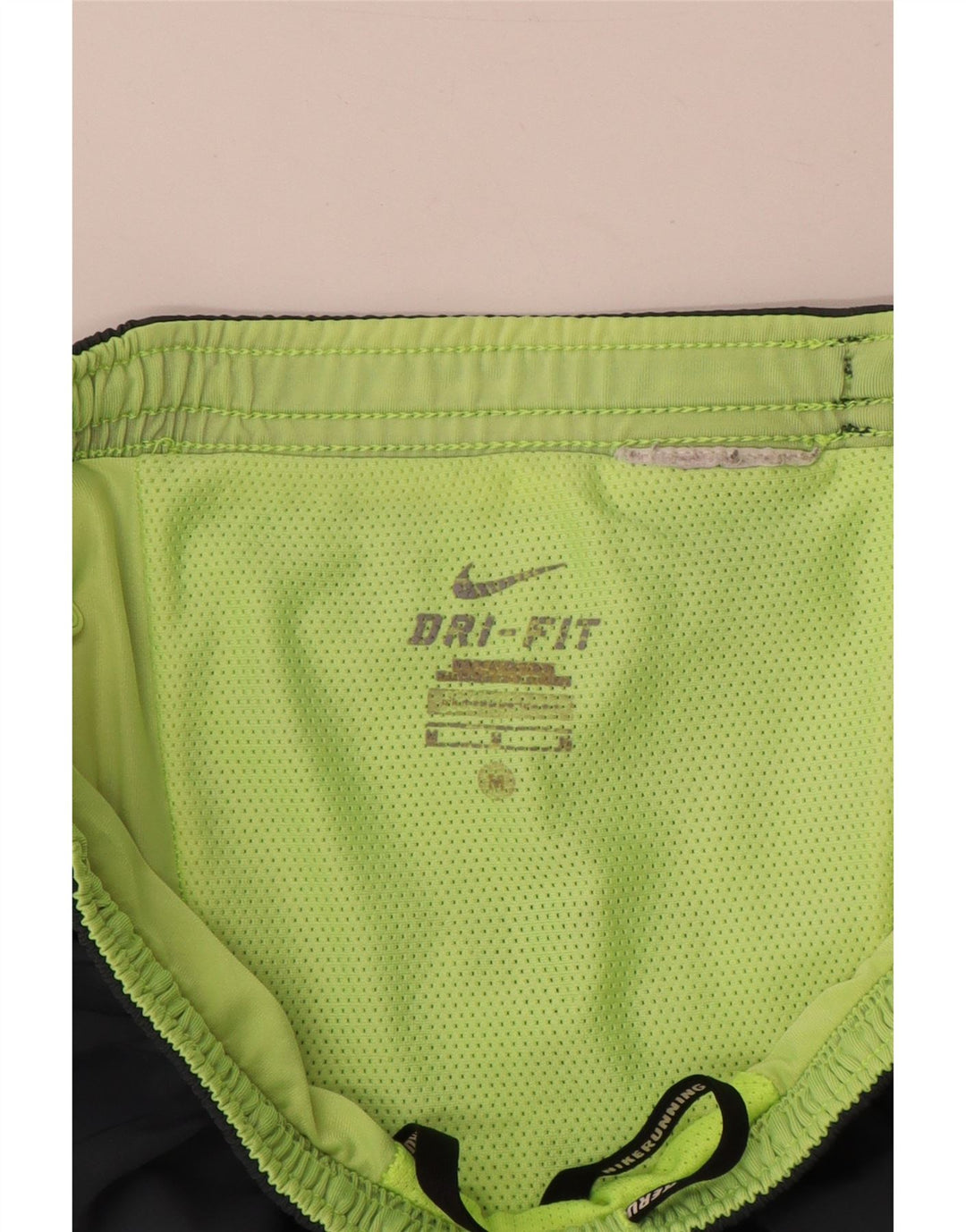 Ανδρικά σορτς Nike Dri Fit με μεσαίο γκρι χρώμα