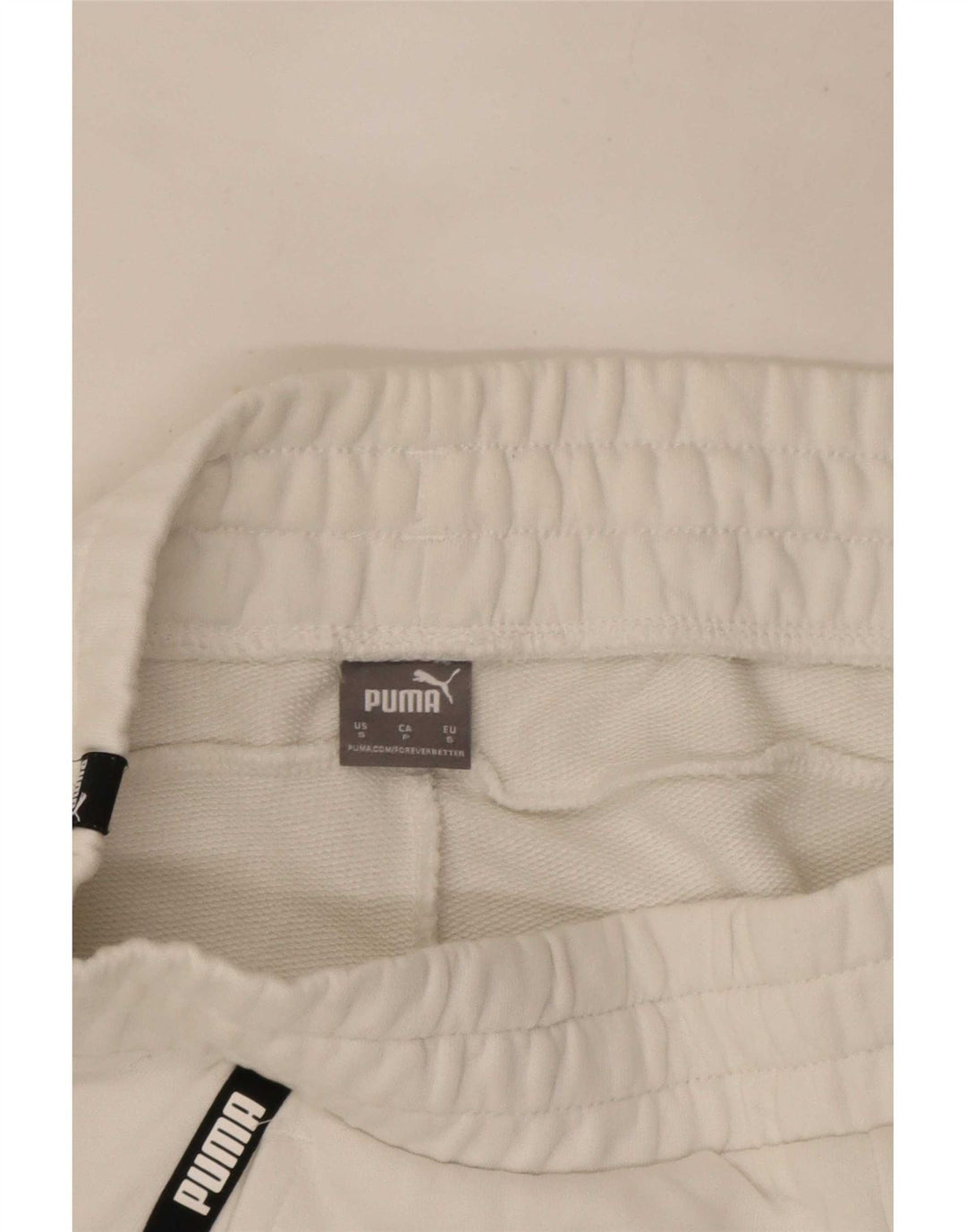 Γυναικείο γραφικό αθλητικό σορτς Puma UK 10 Small White
