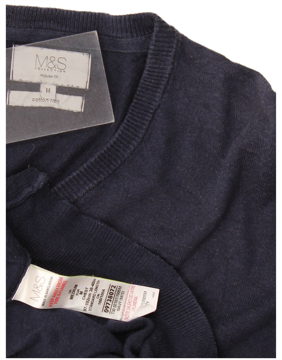 Marks & Spencer Ανδρικό πουλόβερ με κανονική εφαρμογή με λαιμόκοψη σε μεσαίο μπλε ναυτικό