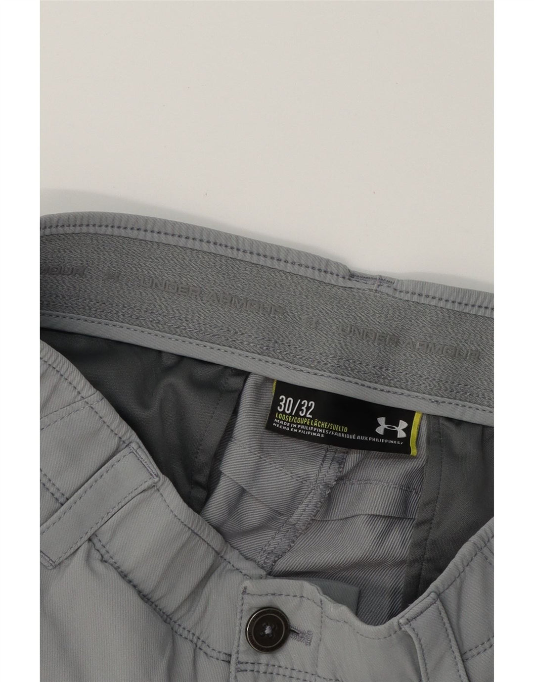 UNDER ARMOUR Mens Straight Chino Trousers W30 L32 Grey Polyester Vintage Under Armour and Second-Hand Under Armour from Messina Hembry 