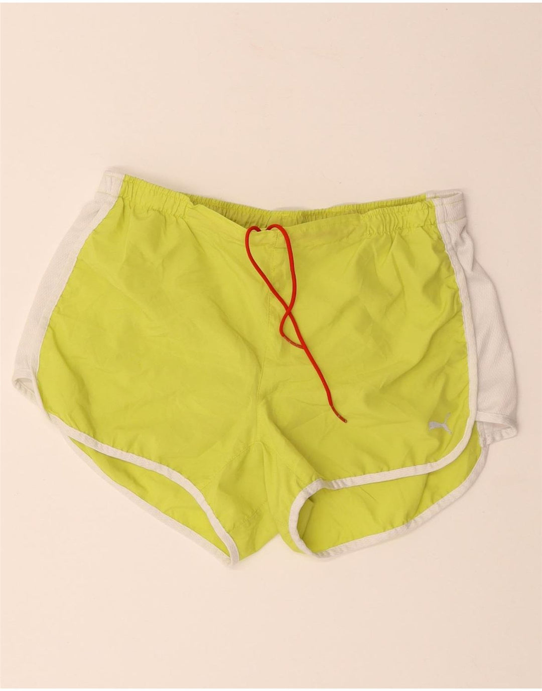 Γυναικείο αθλητικό σορτς PUMA UK 14 Μεγάλο κίτρινο χρώμα πολυεστέρα