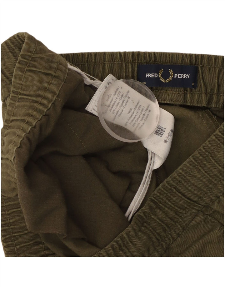 Ανδρικό αθλητικό σορτς Fred Perry Μεγάλο πράσινο πολυεστέρα