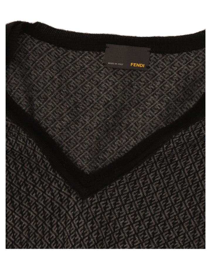FENDI Mens V-Neck Jumper Sweater Medium Grey Geometric Merino Wool Vintage Fendi and Second-Hand Fendi from Messina Hembry 