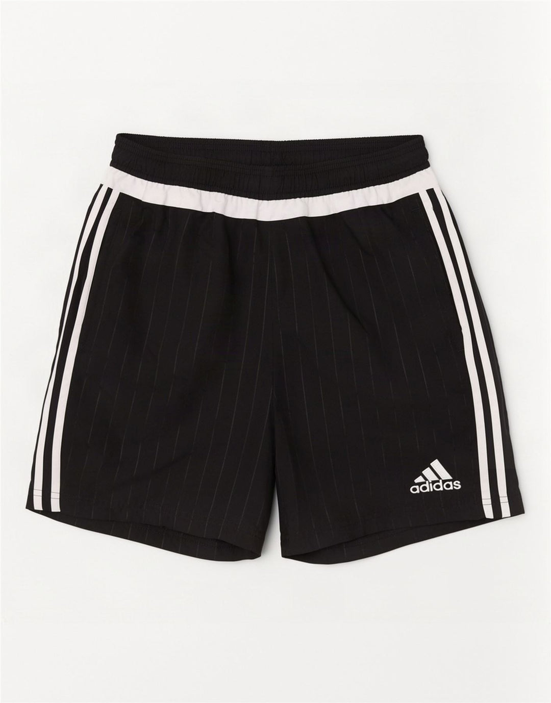 Ανδρικό αθλητικό σορτς Adidas από μεσαίο μαύρο ριγέ πολυεστέρα