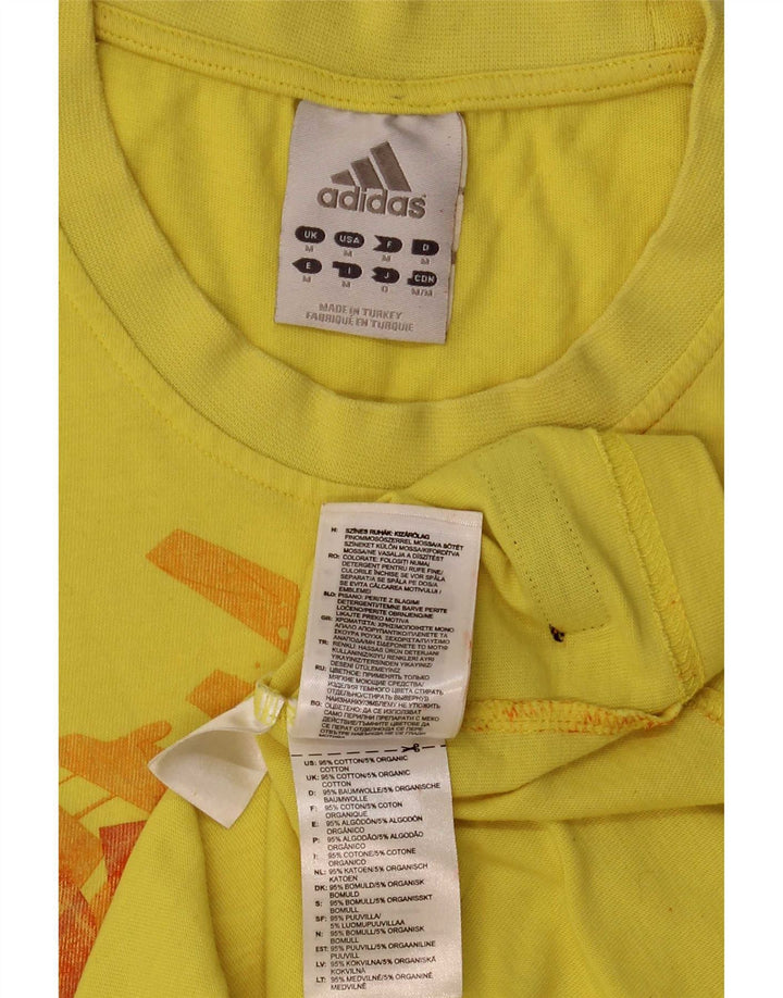 Ανδρικό γραφικό T-Shirt Adidas Top από μεσαίο κίτρινο βαμβάκι