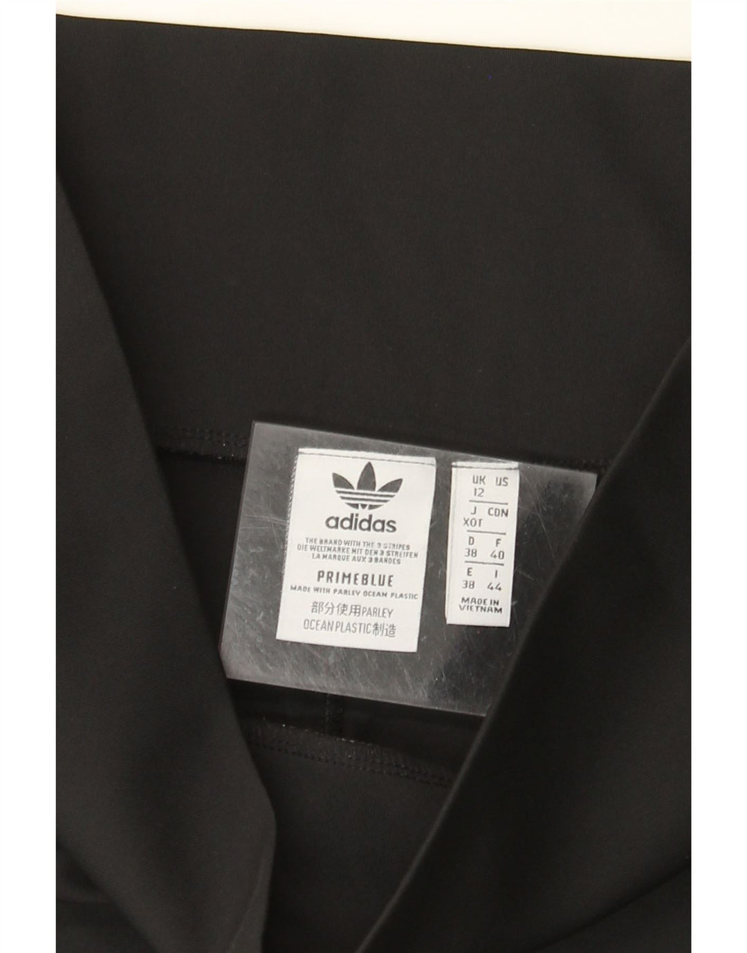 Γυναικείο αθλητικό σορτς ADIDAS UK 12 μεσαίο μαύρο πολυεστέρα