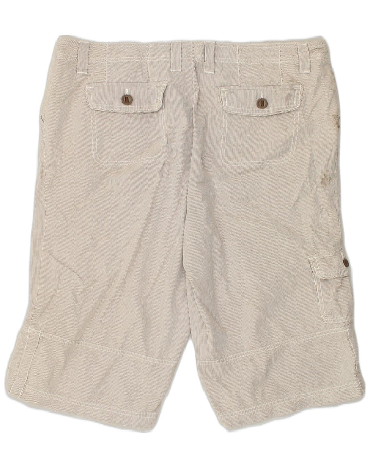 EDDIE BAUER Womens Cargo Shorts US 18 2XL W40 Grey Pinstripe Cotton | Vintage Eddie Bauer | Thrift | Second-Hand Eddie Bauer | Used Clothing | Messina Hembry 