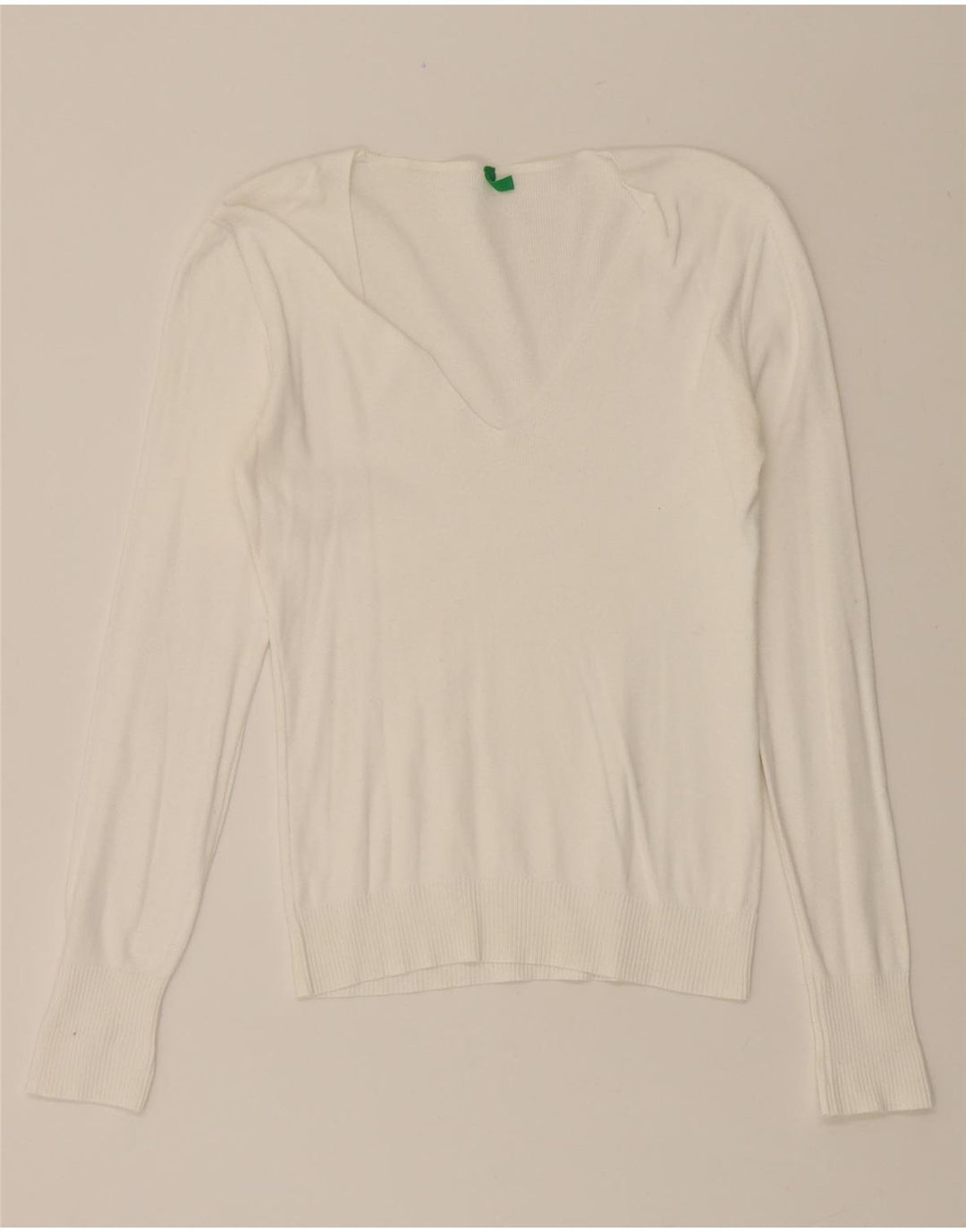 BENETTON Womens V-Neck Jumper Sweater UK 8 Small White Vintage Benetton and Second-Hand Benetton from Messina Hembry 