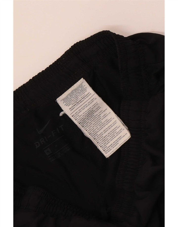 Ανδρικό αθλητικό σορτς Nike Dri Fit από μεσαίο μαύρο πολυεστέρα