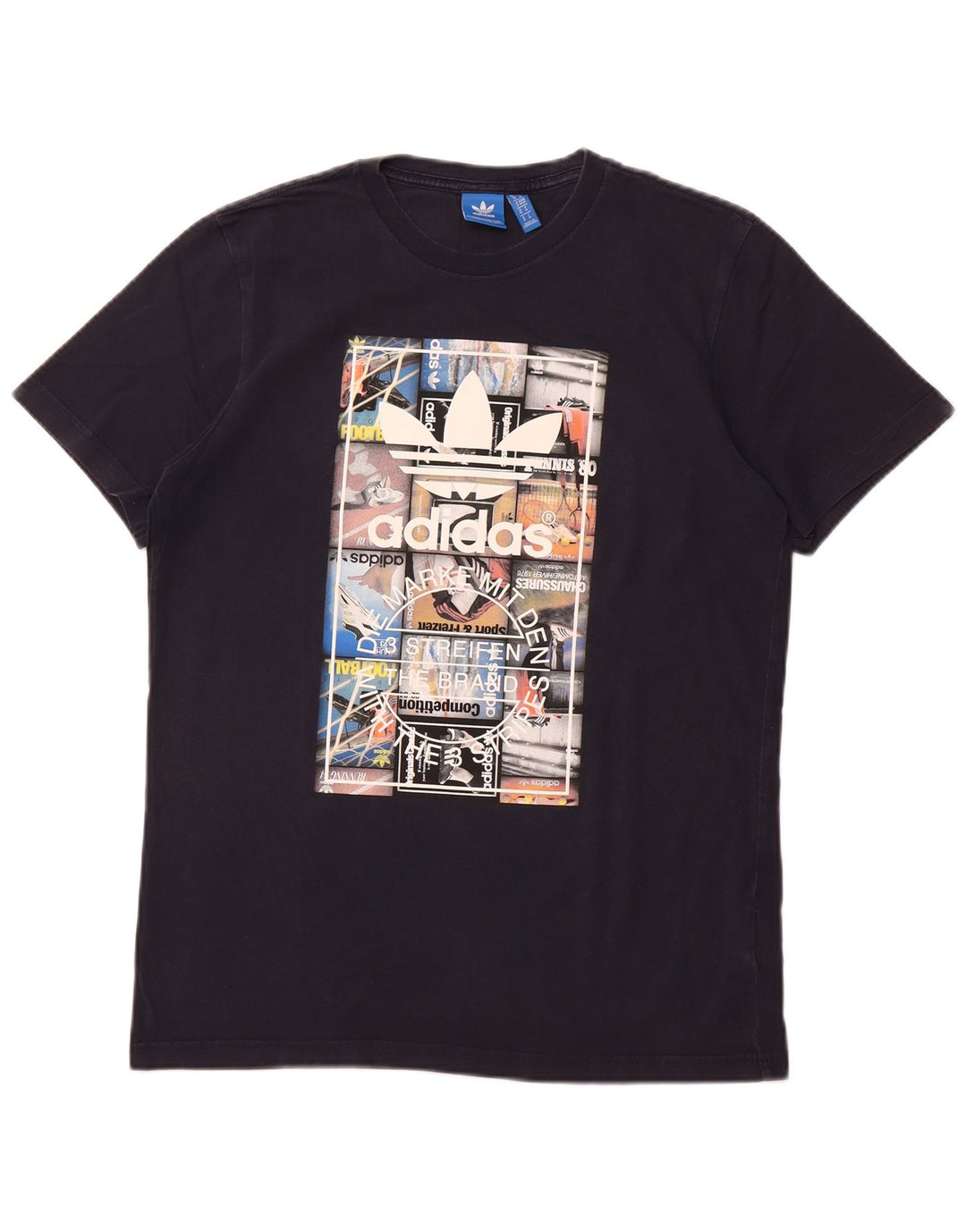 Ανδρικό γραφικό T-Shirt Adidas Top από μεσαίο μπλε ναυτικό βαμβακερό