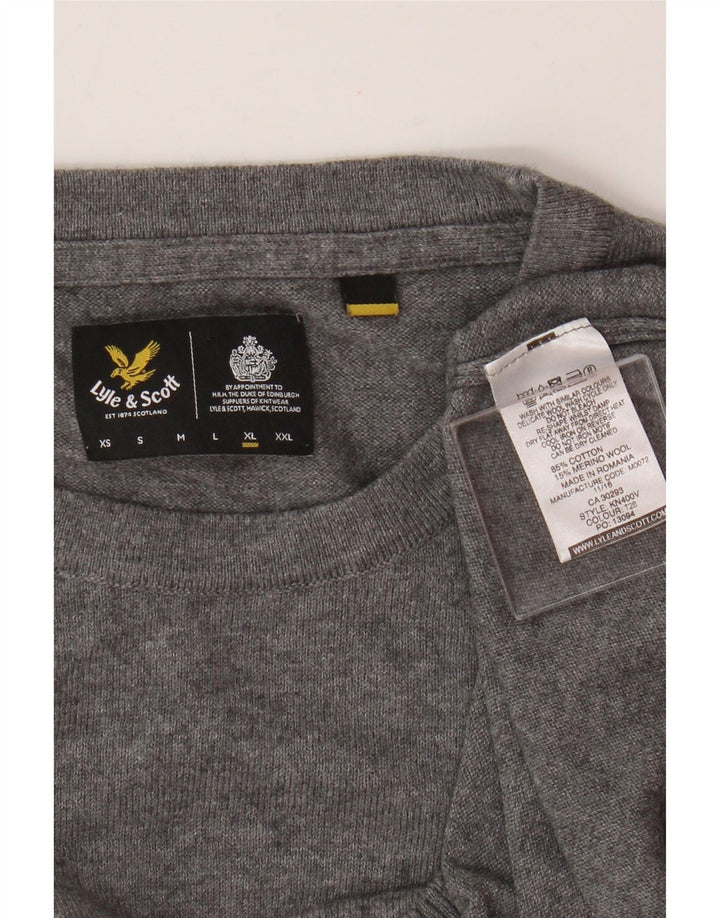 Ανδρικό πουλόβερ με λαιμόκοψη Lyle & Scott XL Γκρι βαμβακερό