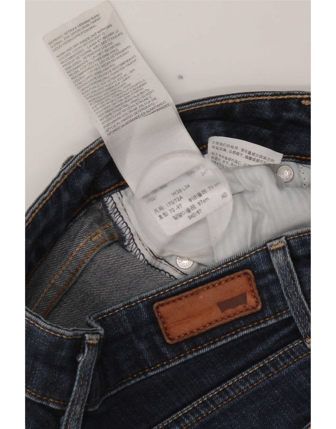 Γυναικείο τζιν σορτς Levi's Bold Curve W28 Βαμβακερό μεσαίο μπλε ναυτικό