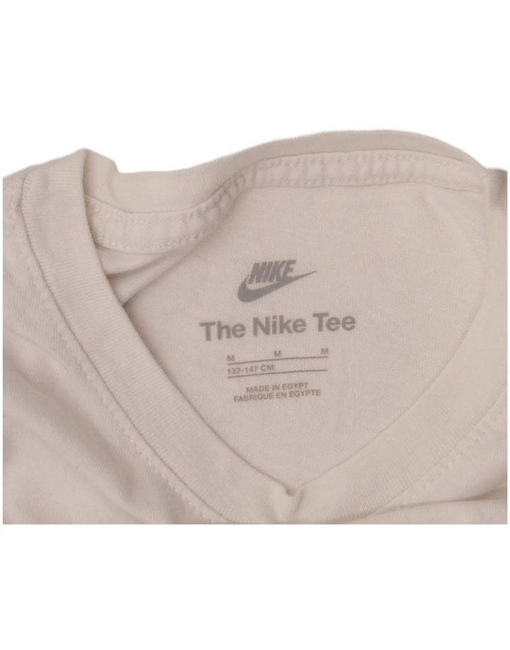 Μπλουζάκι Nike Boys Graphic T-shirt 10-11 ετών, μεσαίο λευκό