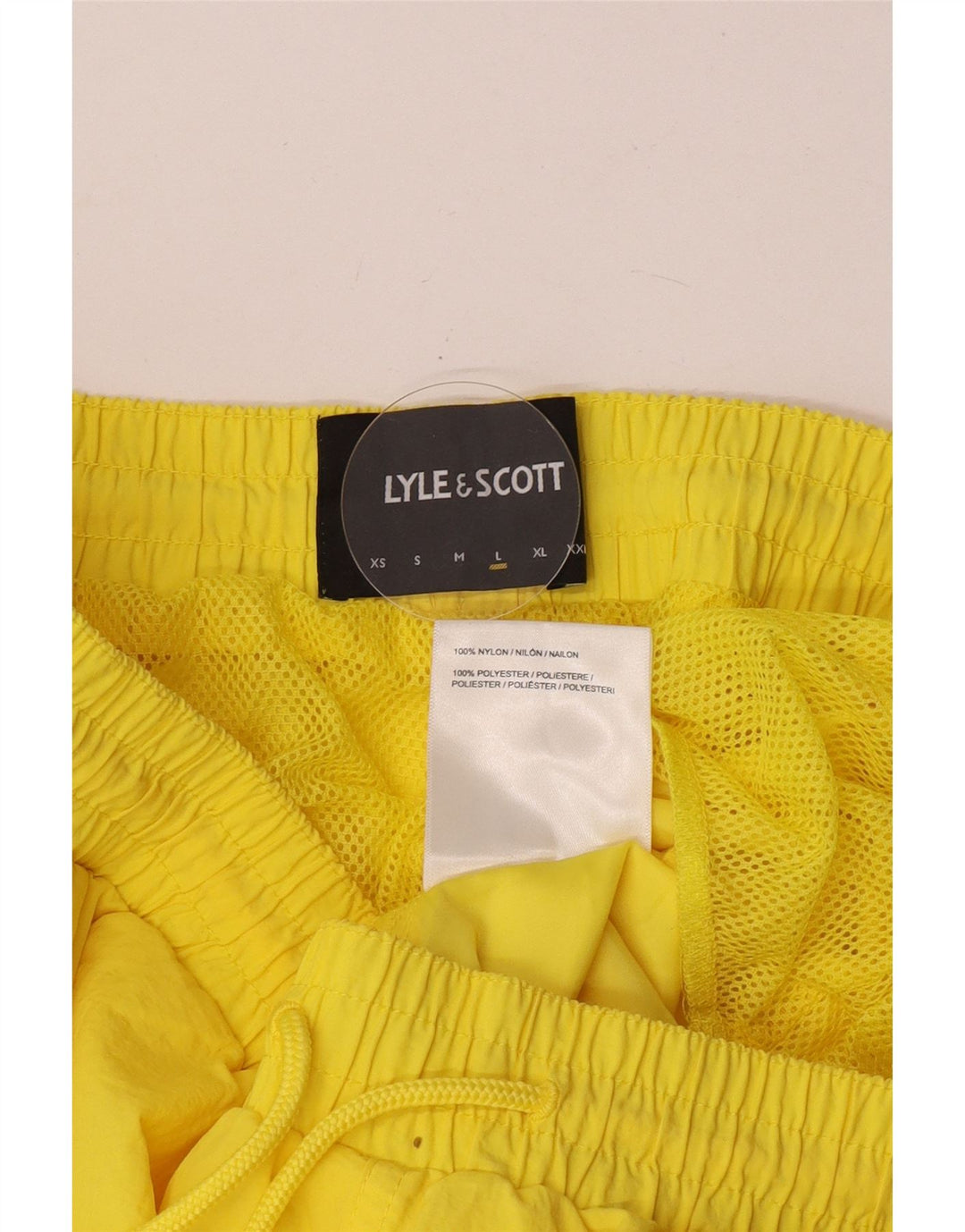 Ανδρικό σορτς κολύμβησης Lyle & Scott σε μεγάλο κίτρινο νάιλον
