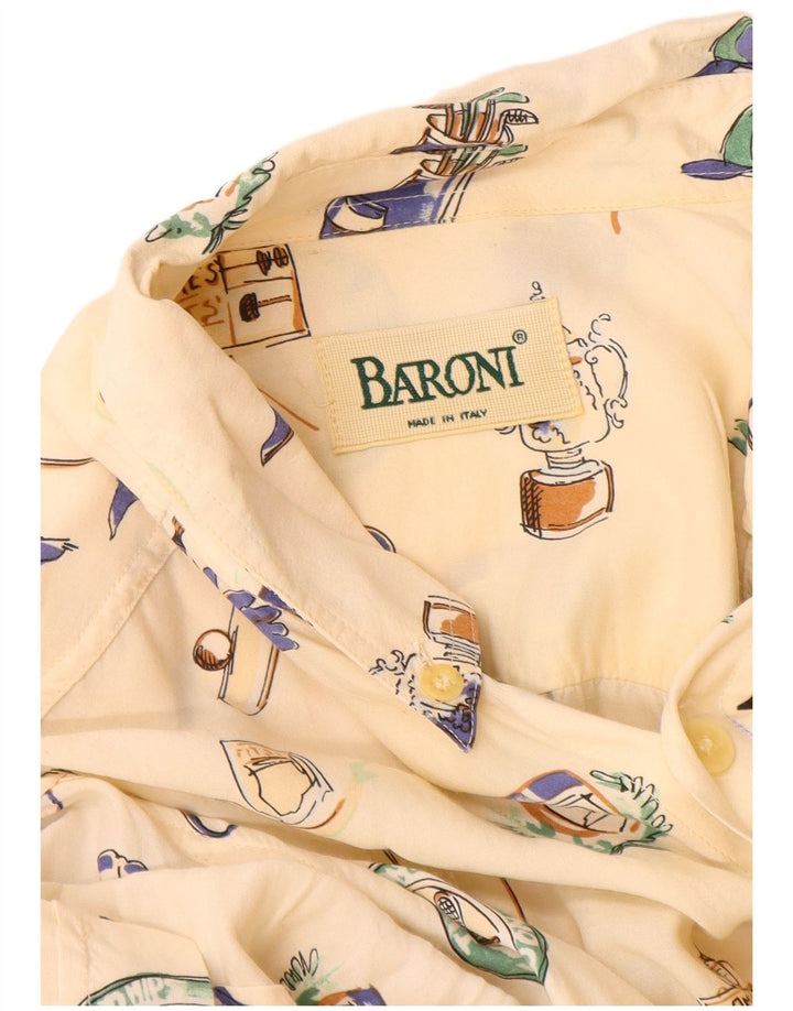 Ανδρικό κοντομάνικο γραφικό ανδρικό πουκάμισο BARONI μεγάλο σε λευκό βισκόζη