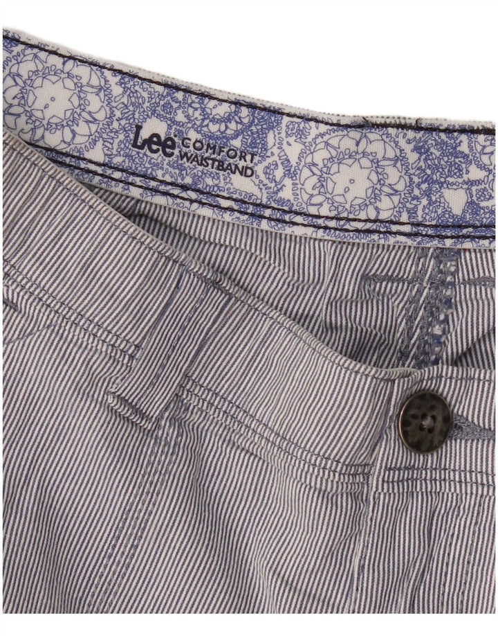 Ανδρικό σορτς LEE Cargo W32 με μεσαίο μπλε pinstripe