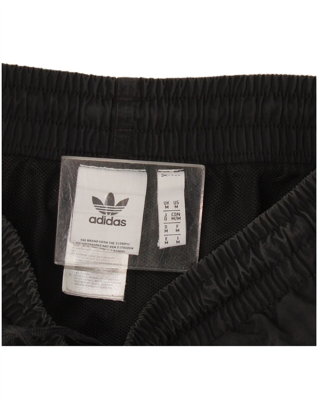 Ανδρικό αθλητικό σορτς Adidas από μεσαίο μαύρο πολυεστέρα