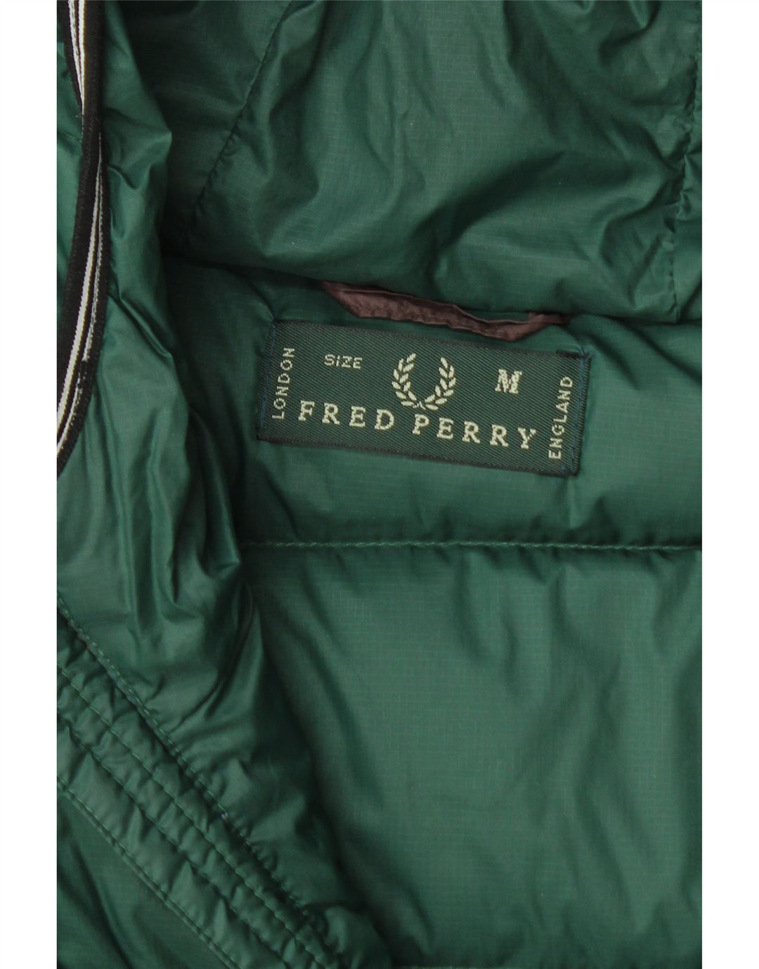 Fred Perry Ανδρικό μπουφάν με κουκούλα UK 38 Νάιλον μεσαίου καφέ χρώματος