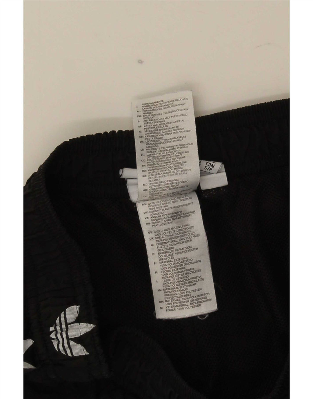 Ανδρικό γραφικό αθλητικό σορτς Adidas μικρό μαύρο πολυεστέρα